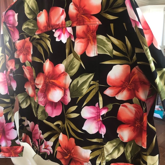 Caribbean Joe Floral Jean Jacket - Black, Pink, Green - Picture 4 of 8